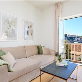 One Bedroom Apartment in Dubrovnik City with balcony and Parking, Sleeps 2-3